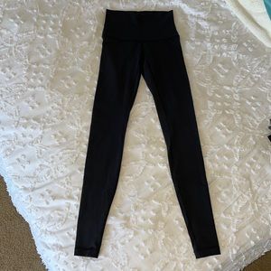 Lululemon wunder train, black, size 4 (28’’ inseam), worn twice